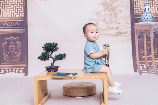 汕尾宝宝几个月笑出声